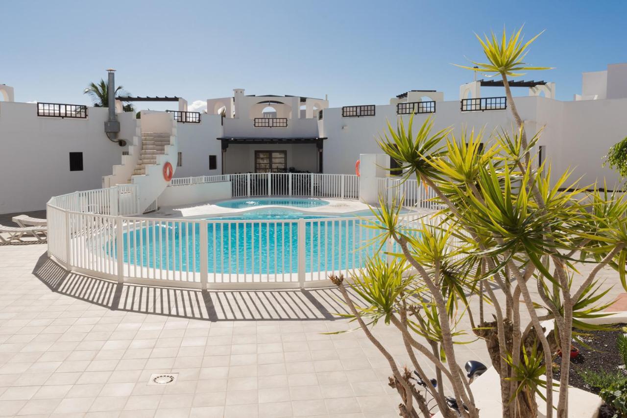 Apartamento Golden Teguise 2 Con Vistas Al Mar Leilighet Costa Teguise Eksteriør bilde